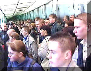 fahrstuhl.jpg (27727 Byte)