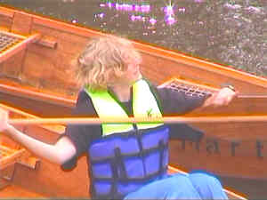 kanu12.jpg (9517 Byte)